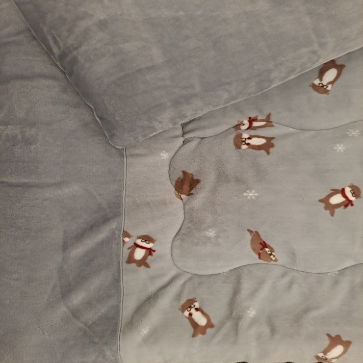 掛けふとん（シングルロングサイズ・FIBER HEAT）カワウソ柄