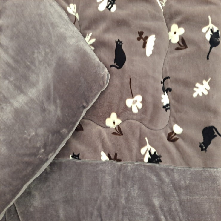 掛けふとん（シングルロングサイズ・FIBER HEAT）ネコ柄