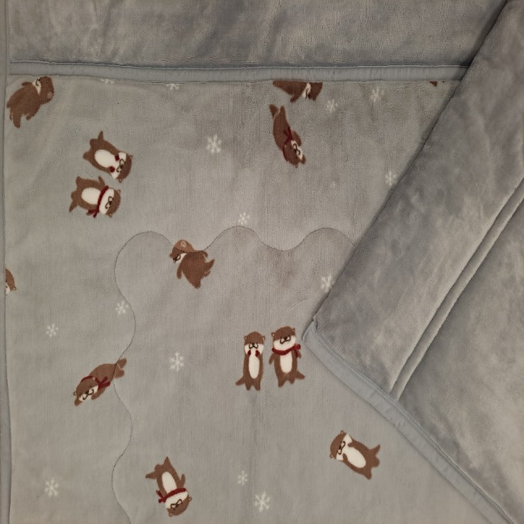 わた入り毛布（シングルロングサイズ・FIBER HEAT）カワウソ柄