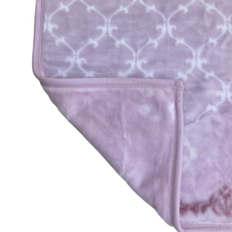 衿付き合わせ毛布（シングルサイズ・西川）クラシック柄